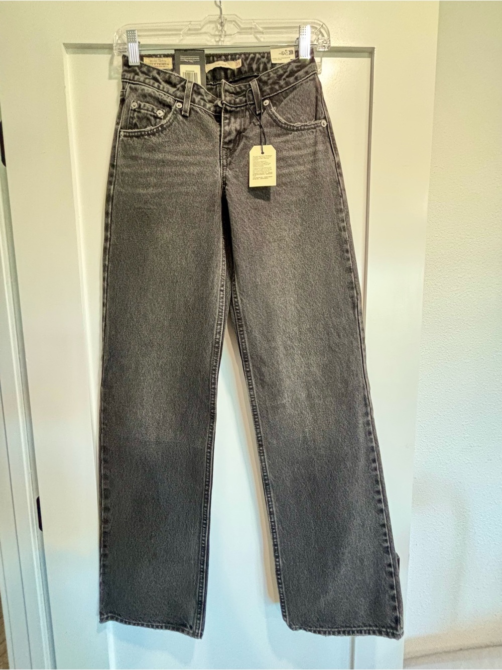 Levis low loose straight leg